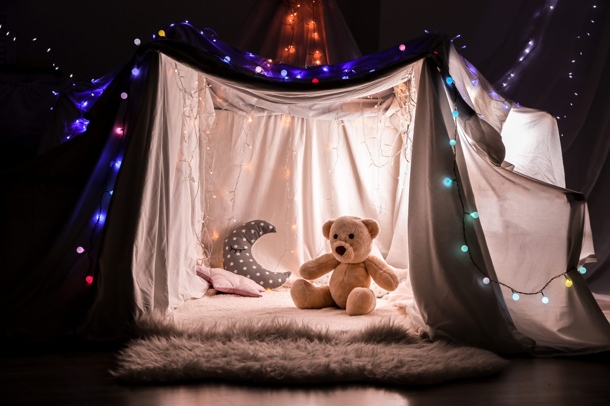 Blanket fort home activities